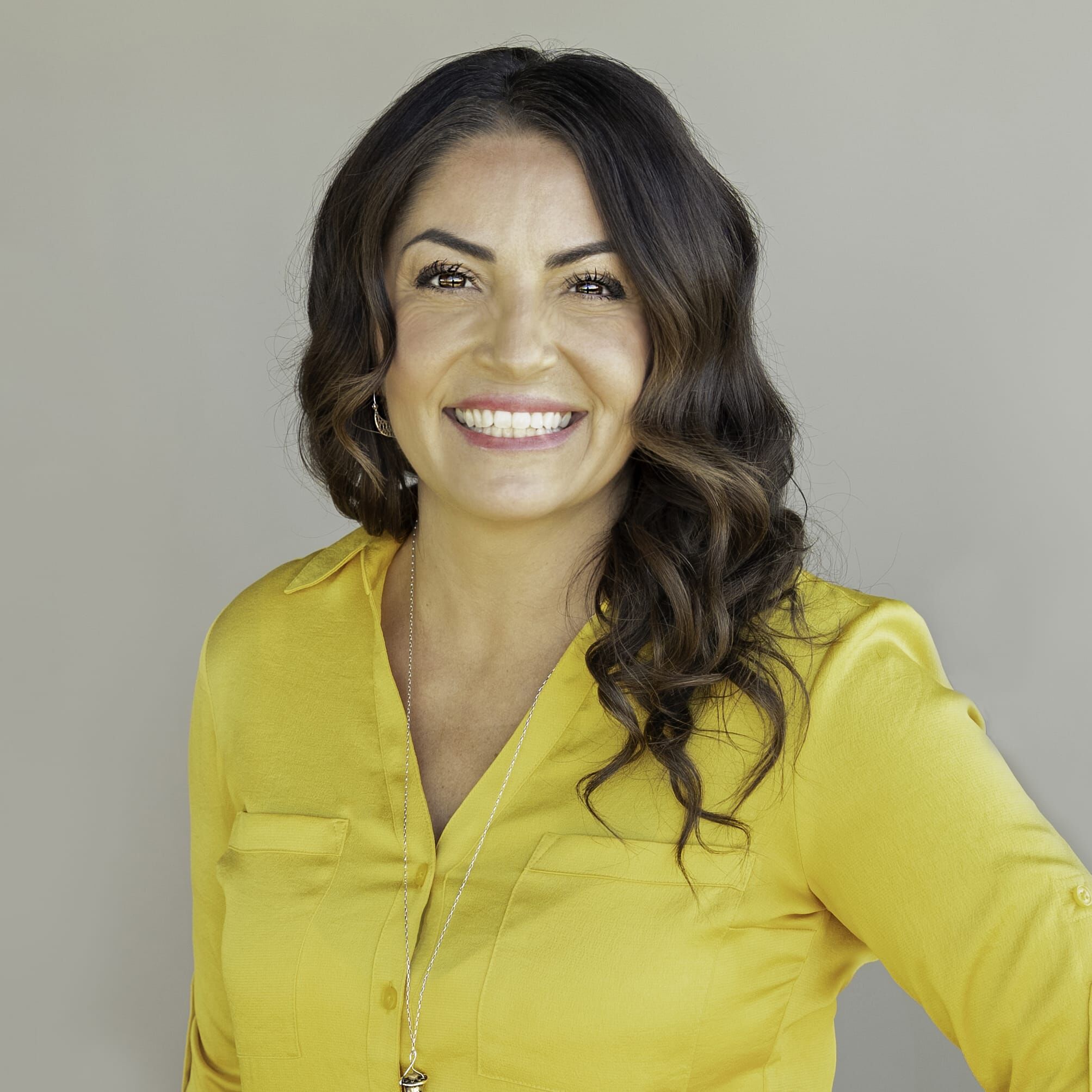 Merrick Macomber Portrait_Jaune