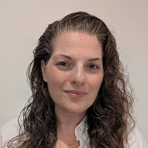 Vered-Yanushevsky-headshot_500x500